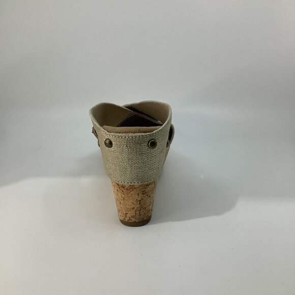 Merona Gold Wedges - Picture 6 of 8